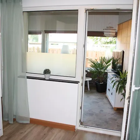 Wellnessapartment Oberhausen 2 Apartamento *